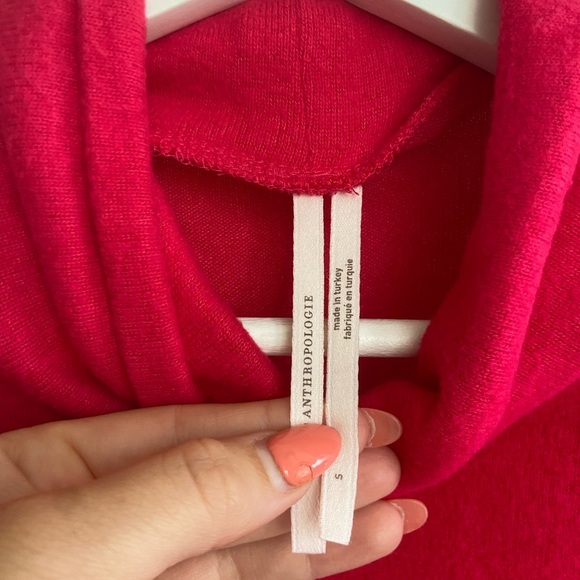 Anthropologie Puff Sleeved Cozy Turtleneck Top in Hot Pink
Size Small - Picture 7 of 13